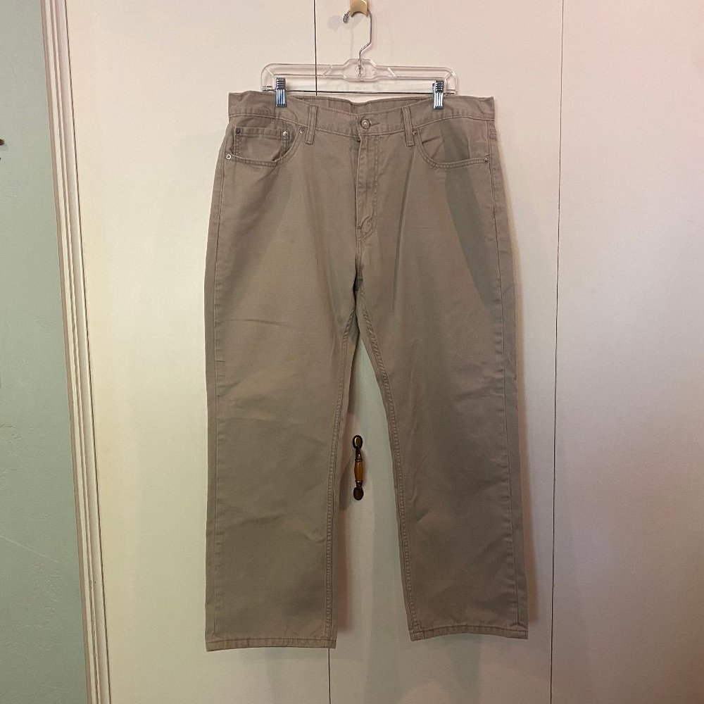 SOLD Levis 519